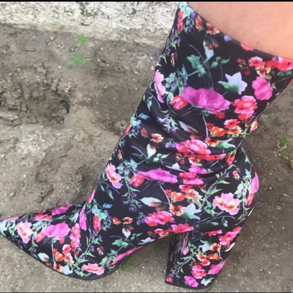 Steve Madden bootie